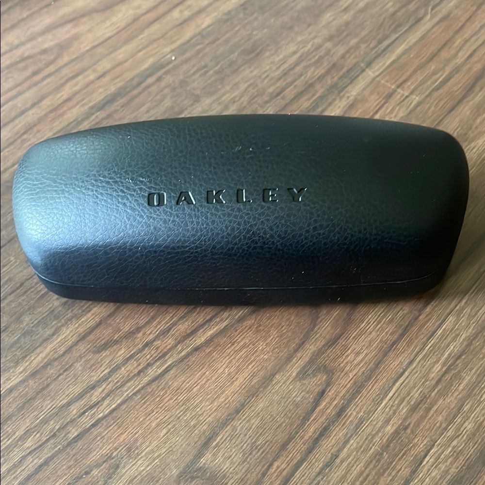 Oakley Matte Black Eyewear Case only.